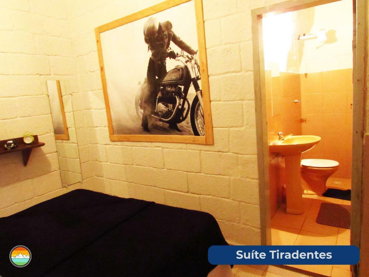 Buena Vista Hostel 欧鲁普雷图 外观 照片